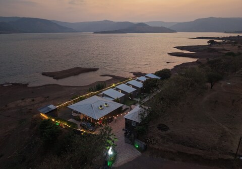 ONE & ONLY NIRVANA RESORT