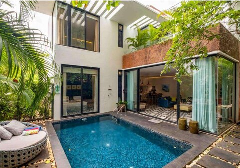 La Viola (3BHK) By Travaholic Stays