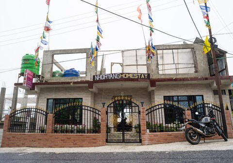Nhoryang Homestay Lepchajagat