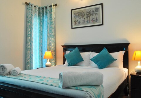 Luxtay Suites Apartment | Rooms & Caretaker