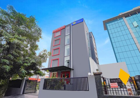 FabHotel Ramayana