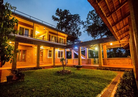 Wild Courtyard Resort Vythiri