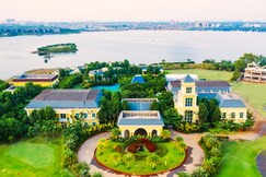 Fairway Golf and Lake Resort, Raipur, Chhattisgarh Fairway Golf and Lake Resort, Raipur, Chhattisgarh