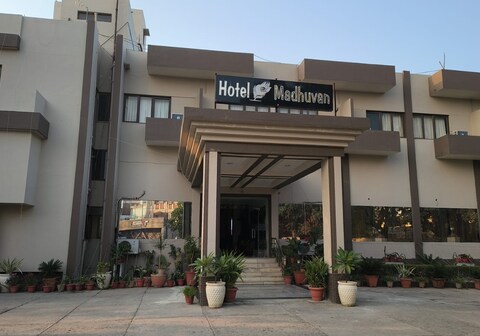 Hotel Madhuvan