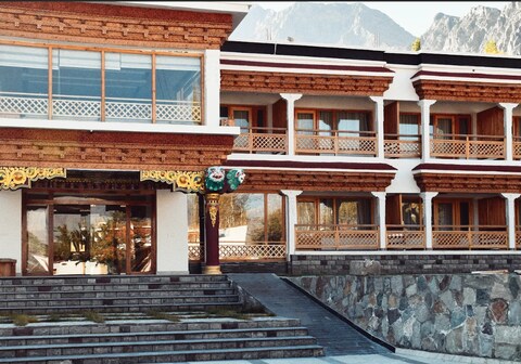 Kaldan Palace