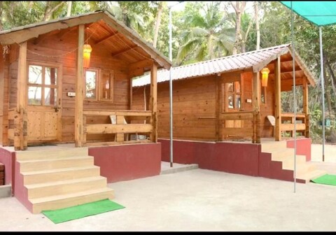 Adinarayan Wooden Cottages