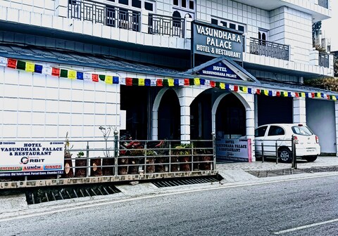 Hotel Vasundhara Palace, Chamba