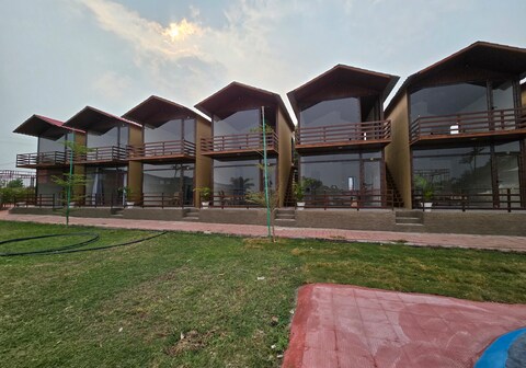 Shyam Resort