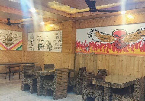 Hotel Neelkanth Kasauli