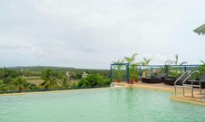 LUXURY SPACIOUS 1 BH WITH POOL, Goa LUXURY SPACIOUS 1 BH WITH POOL, Goa