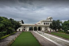 Yadavindra Garden Tourist Resort, Chandigarh Yadavindra Garden Tourist Resort, Chandigarh