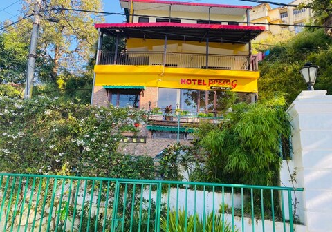 Hotel Prem G