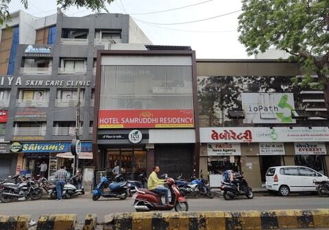 Hotel Samruddhi residency