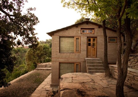 Oak Chalet