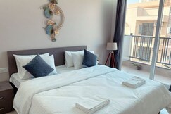 Bright & Cozy Service Apartment By One Stop Hospitality, Delhi Bright & Cozy Service Apartment By One Stop Hospitality, Delhi