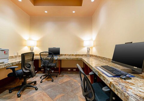 Best Western Plus Barclay Hotel