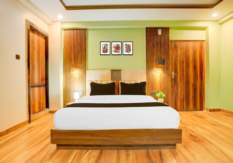 Hotel O Shivay Palace