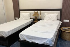 India Hotel and Restaurant, Darbhanga India Hotel and Restaurant, Darbhanga