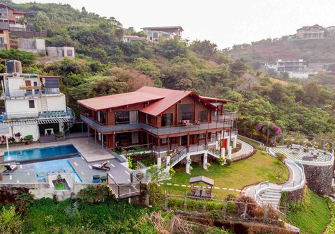 StayVista at Woodhaus