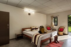 Camp Dilly, Borsad Camp Dilly, Borsad
