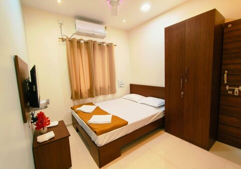 Hotel Ashokraj