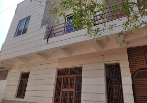 One AC room with kitchen