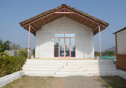 Pushkar Dhani Camp and Resort