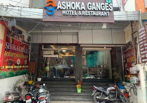 Hotel Ashoka Ganges