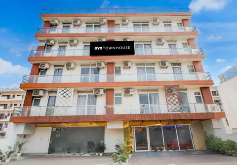 Collection O Deep Residency