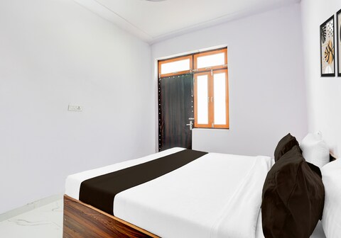 HOTEL O VEERA PALACE