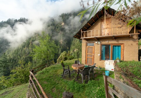 Whispering pines cottage