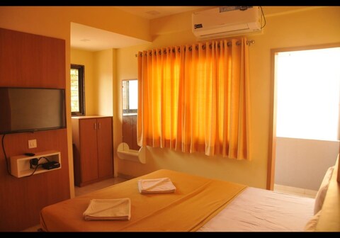 Hotel Tulsi Inn