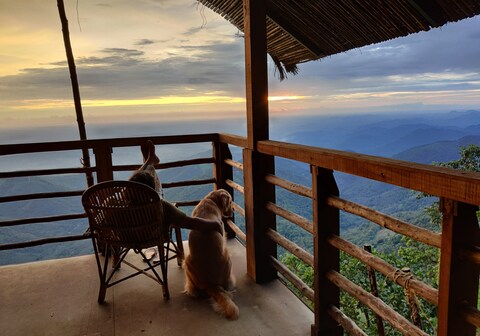 Mountain Villa I Guided Treks & Caretaker