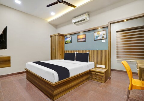 Hotel O Century Regency