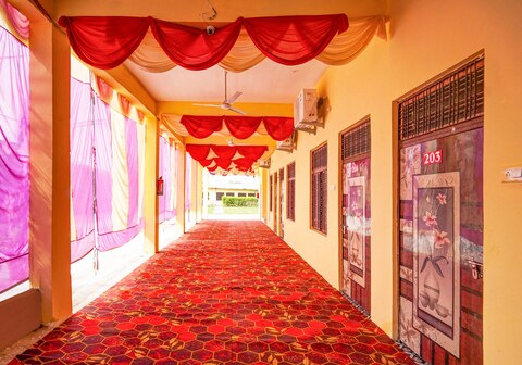 SPOT ON Vasundhara Garden