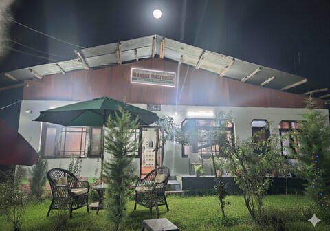 ALAMDAR GUEST HOUSE