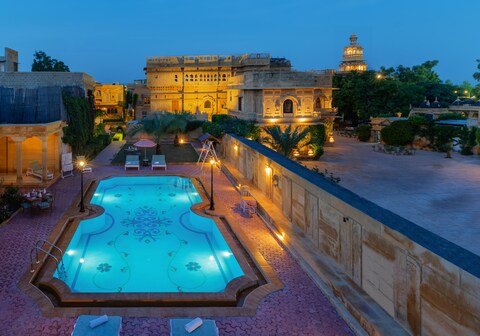 WelcomHeritage Mandir Palace