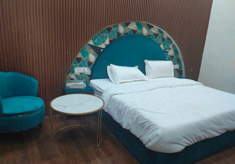 Hotel O Dreamland Residency