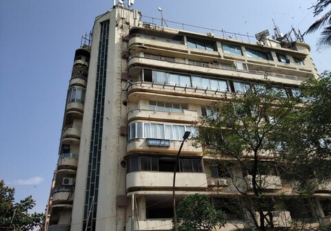 Bentley Hotel Marine Drive