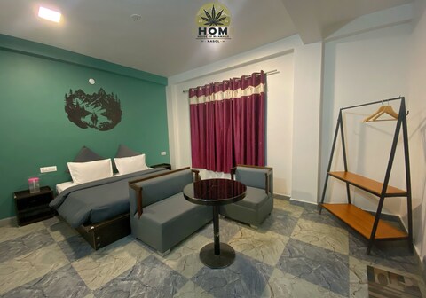 Hom House Of Mannmauji Riverside