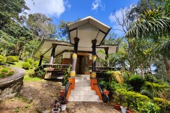 Casino Palace Honeymoon Cottage, Munnar Casino Palace Honeymoon Cottage, Munnar