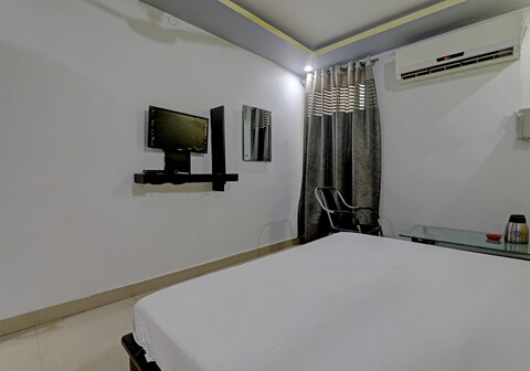 Hotel O Sri Krishna Palace