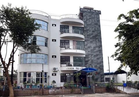 Hotel Vrinda Palace