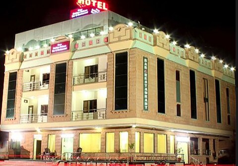 HOTEL NEW GOLDEN PALACE