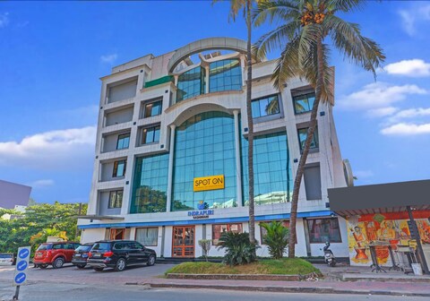 Capital O Indrapuri Rajadhani