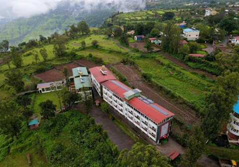 Harmony Palace Behind Mapro Garden