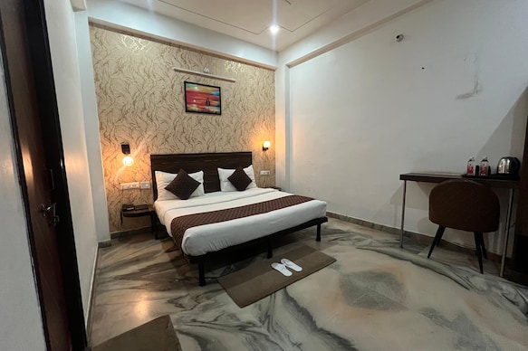 Hotel Sangam View Near Triveni Sangam