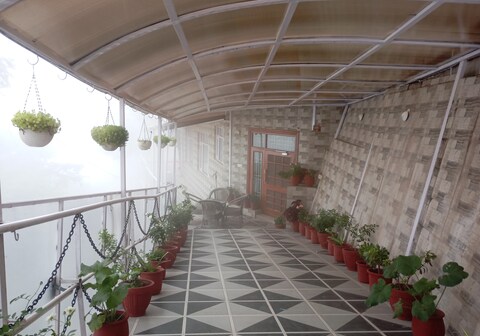 Royal hills Kasauli home stay