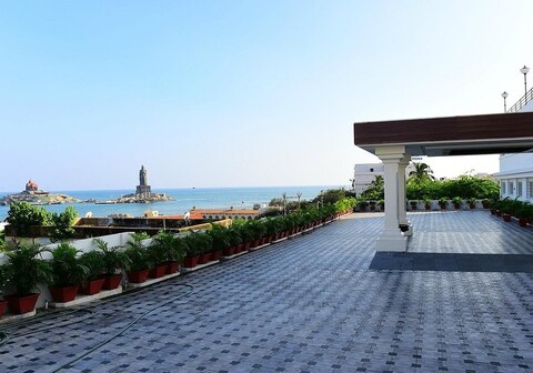 Hotel Seaface