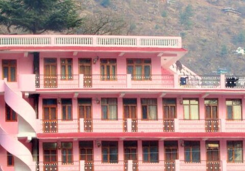 Sun n Sky Tirthan Valley